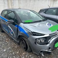 Citroen C3 2022 incidentata sinistrata