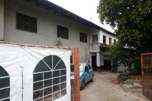 Appartamento con terreno