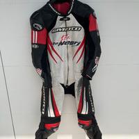 Tuta in pelle traforata