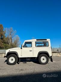 LAND ROVER Defender - 2008