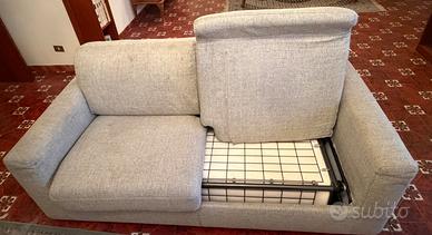 Divano letto Poltronesofà 2 posti +topper aggiunto