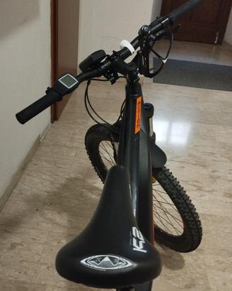       M. mountain bike da donna marca KTM 