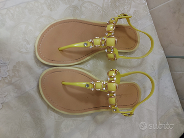 Sandali infradito gialli