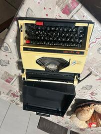 MACCHINA DA SCRIVERE