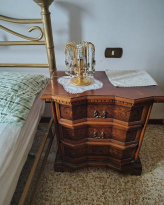 Comodino modernariato