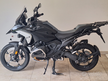 Bmw gs 1300 triple black