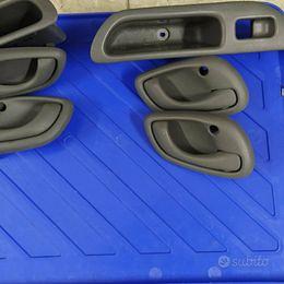 Maniglie interne apertura porte Opel Agila