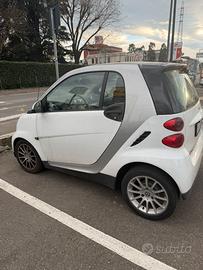 Smart Fortwo 1.0 mhd motore revisionato 2011