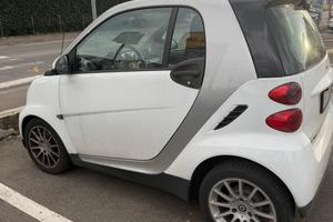 Smart Fortwo 1.0 mhd morore revisionato 2011