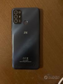 Telefono cellulare zte