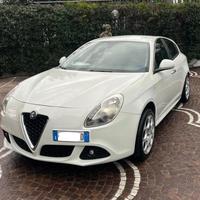ALFA ROMEO Giulietta 2.0 JTDm-2 170 CV TCT Excl.