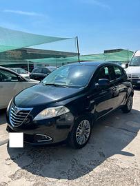 Lancia Ypsilon 1.2 Benzina 69 CV 5 porte S&S Silve