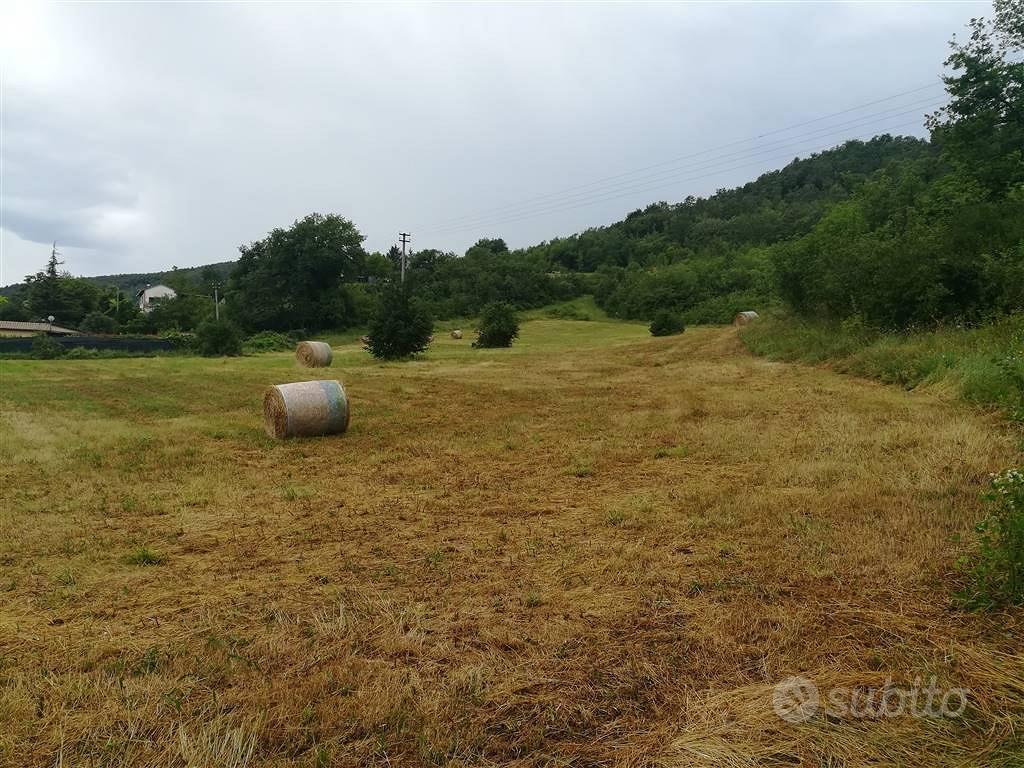 Terreno di 14000 m² a Terni - Vista 5