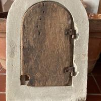 Antica Buchetta del vino in pietra
