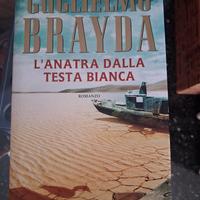 Libro romanzo thriller 