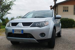 Mitsubishi Outlander 2.0 DI-D Invite 140cv