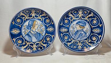 Piatti da parete in maiolica in stile rinascimento