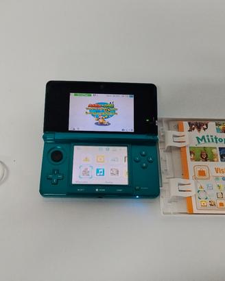 Nintendo 3DS Aqua Blue pari al nuovo + 2 giochi