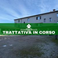 2 LOCALI A QUINTANO