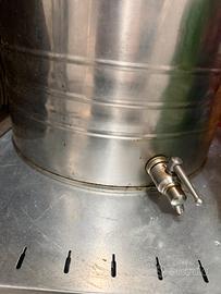 Contenitore olio
