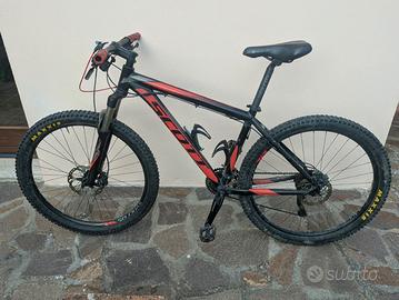 Bici mtb Scott scale