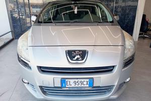 PEUGEOT 5008 1.6 HDi 7 POSTI