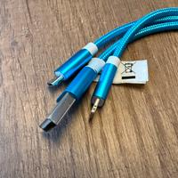 Portachiavi con cavo di ricarica 3 in 1