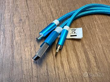 Portachiavi con cavo di ricarica 3 in 1