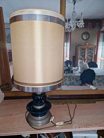 Lampada da tavolo anni 70 porcellana e metallo
