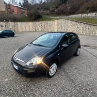 Grande punto 1.2 benzina anno 2010