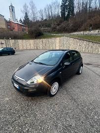 Grande punto 1.2 benzina anno 2010