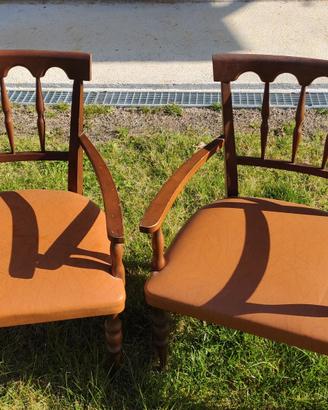 Coppia sedie con braccioli in legno