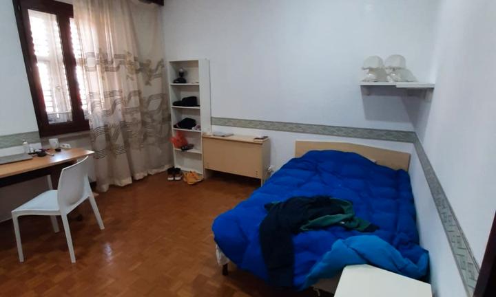 Stanza singola Via Ginnastica 15
