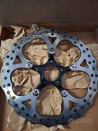 Coppia dischi freno Arlen Ness 320mm per HD