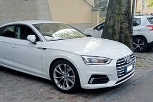 Audi A5 gtron pochi km e garantita fino al 2029