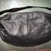 Borsa Carpisa in pelle "Hobo" pari al nuovo