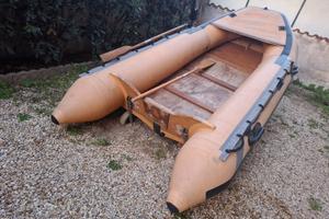 Gommone paiolato in legno