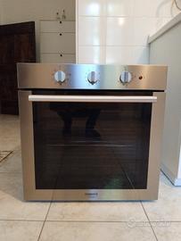 HOT POINT FORNO NUOVO