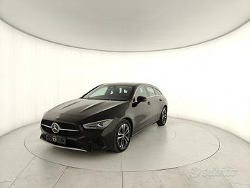 MERCEDES-BENZ CLA Shooting Brake 180 d Advanced au