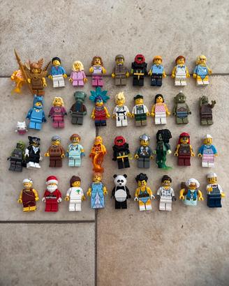 Lego minifigures
