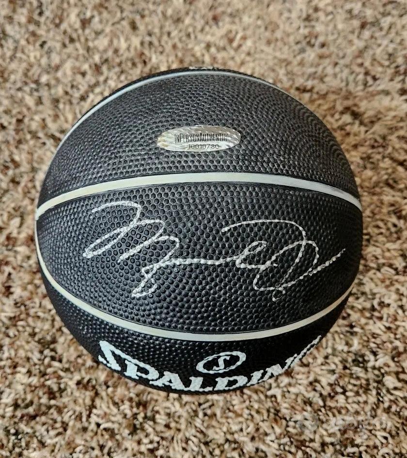 Pallone autografato da clearance michael jordan