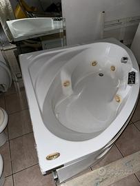 Vasca idromassaggio Jacuzzi