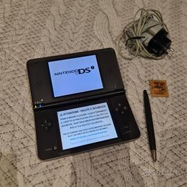 Nintendo DSi XL 