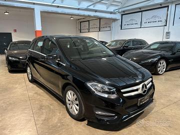 Mercedes-benz B 180 180d - UNICO PROP RETROCAMERA 