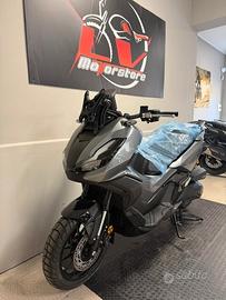 Honda ADV 350 Iridium Grey Metallic