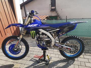 Yamaha YZ 250