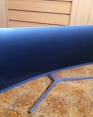 Samsung Monitor Gaming CHG9 49 pollici