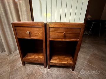 Comodino legno
