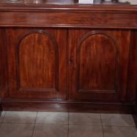 Servante antico Inglese