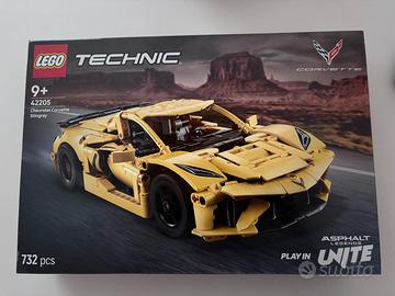 LEGO Technic Chevrolet Corvette Stingray. NUOVA